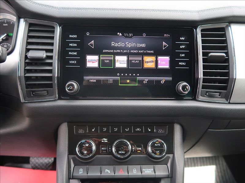 Škoda Kodiaq 2,0 TDi,110kW,1majČR,4x4,DPH - fotka 14 z 27