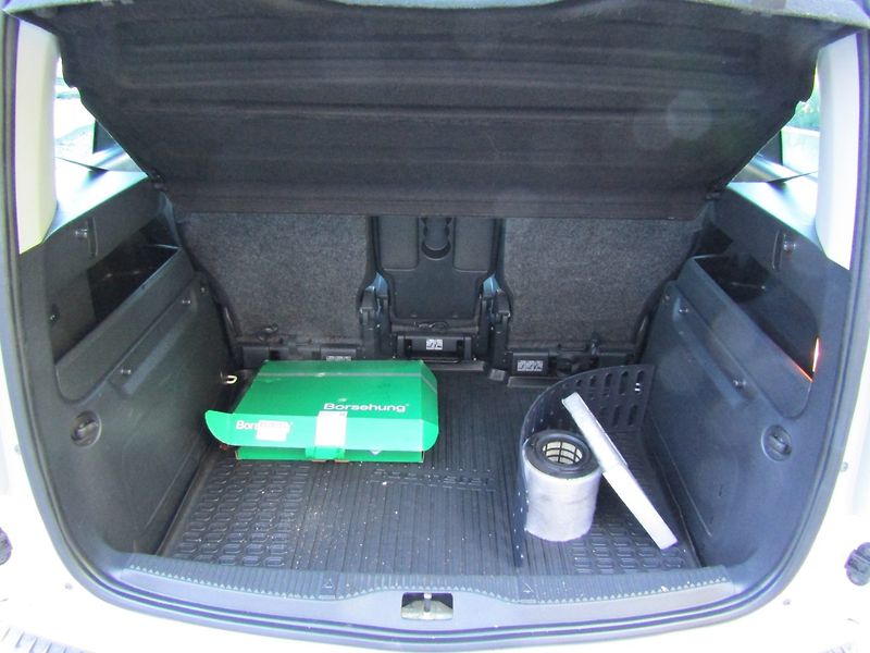 Škoda Roomster (2014) 1.2 TSI 63kW  ROZVODY + SERVIS - fotka 22 z 38