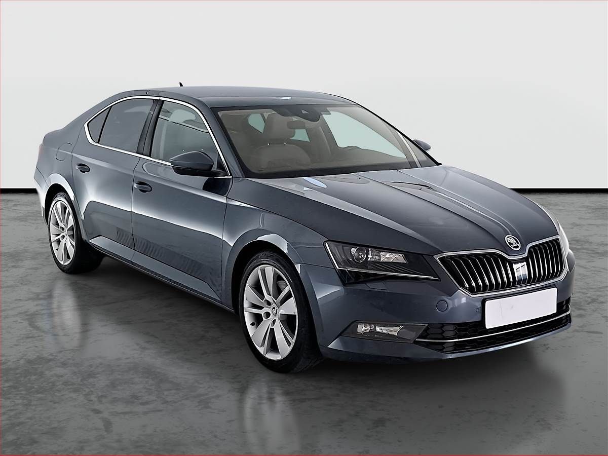 Škoda Superb 2.0 TDI, Automat, Navi