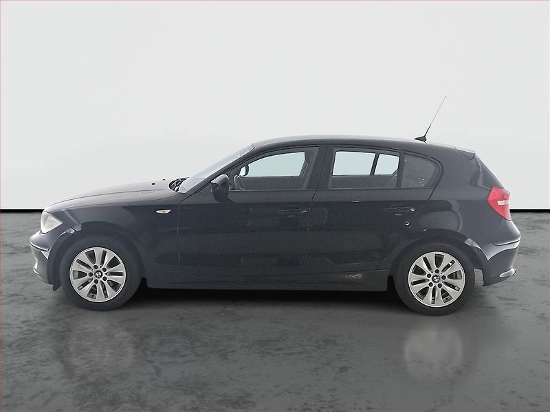 BMW Řada 1 (2010) 116d, po STK, pěkný stav - fotka 3 z 16
