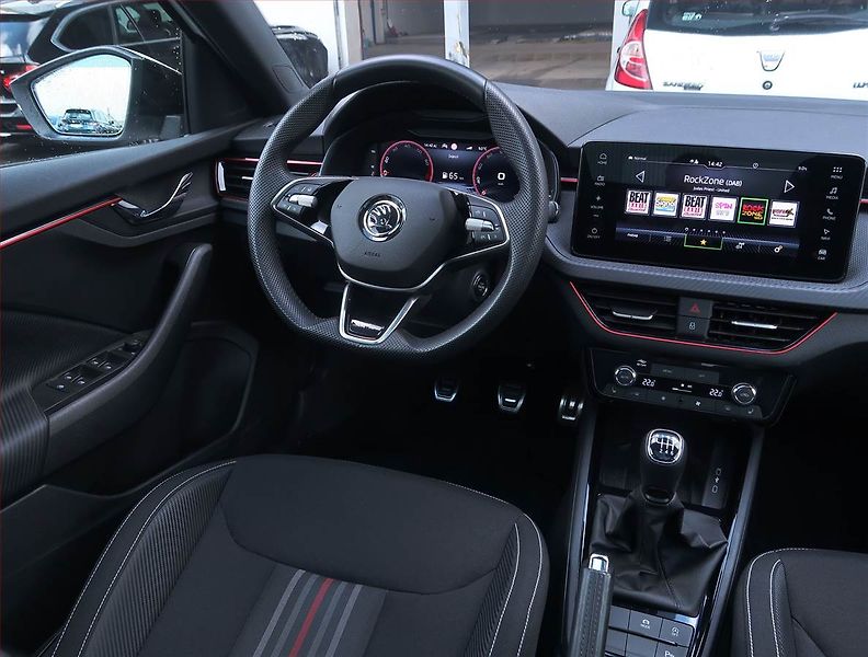 Škoda Scala (2024) Monte Carlo 1.0 TSI - fotka 7 z 16