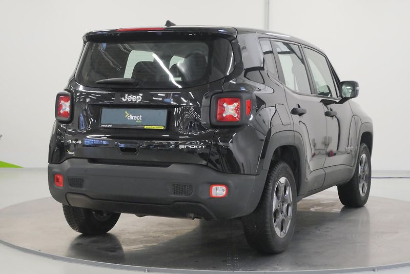 Jeep Renegade - fotka 2 z 27