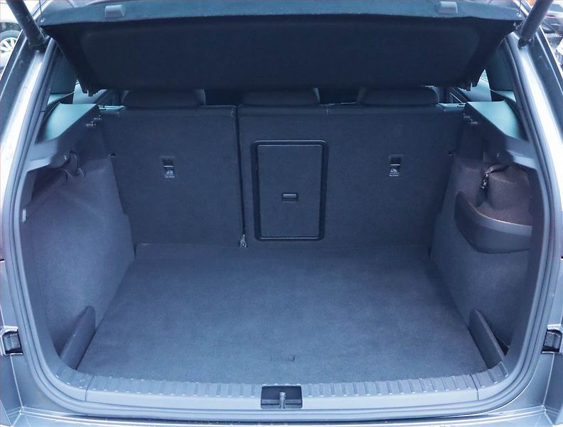 Škoda Karoq (2024) Sportline 2.0 TDI, Sportline - fotka 14 z 24