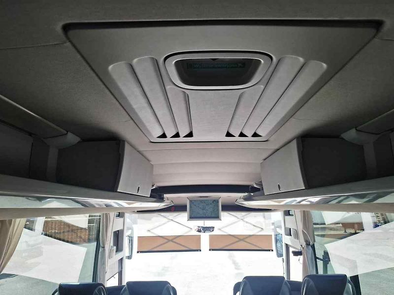 Setra S 515 HD - fotka 12 z 44