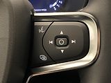 Volvo XC40 (2025) B3 AUT DARK PLUS - náhled 32