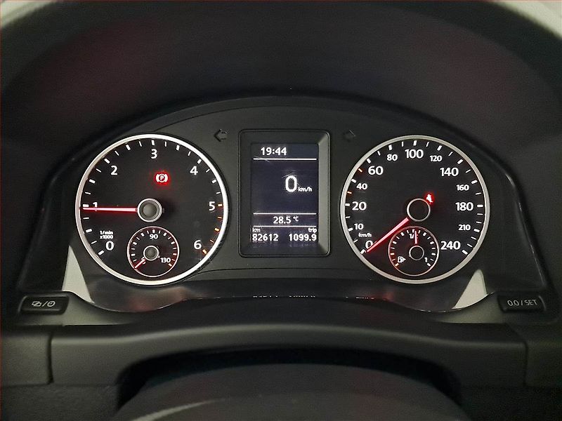 Volkswagen Tiguan (2013) 2.0 TDI, Park. senzory - fotka 11 z 18