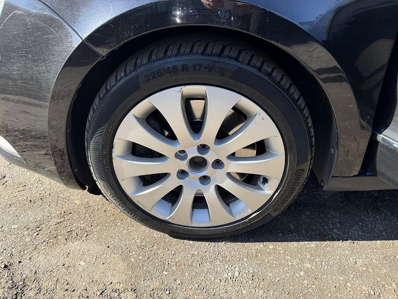 Škoda Superb 3.6 V6 4x4 DSG - fotka 21 z 22