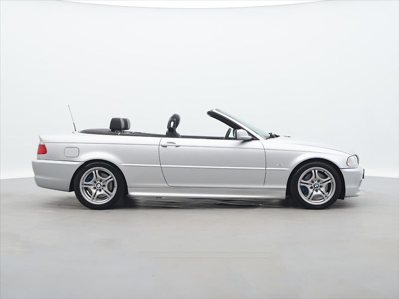BMW Řada 3 3.0 330i 170kW Mpaket BiXenon - fotka 14 z 28