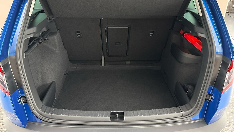 Škoda Karoq 2.0 TDI DSG Style - fotka 17 z 28