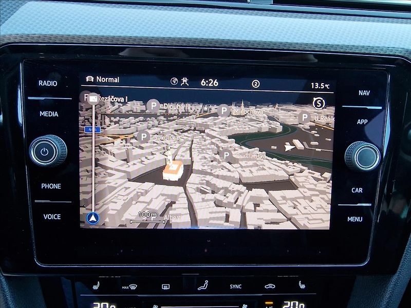 Volkswagen Passat 2.0TDI 147kW DSG Alltrack, ČR - fotka 26 z 50