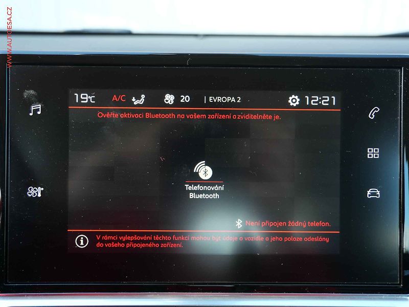 Citroën C4 Cactus (2019) 1.2 PT, 2.maj,ČR, Feel, TZ - fotka 18 z 22