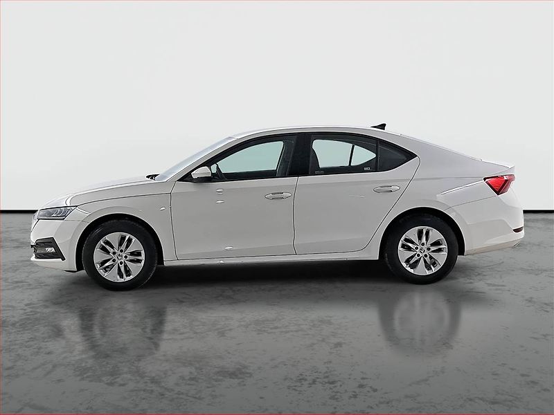 Škoda Octavia (2023) Ambition Plus 2.0 TDI, ČR - fotka 3 z 19