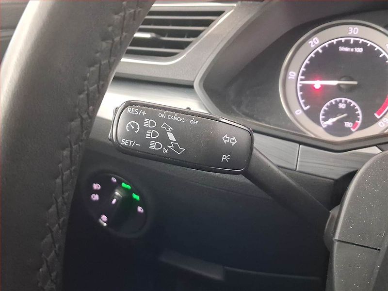 Škoda Superb (2020) 2.0 TDI, Automat, ČR,1.maj - fotka 25 z 32