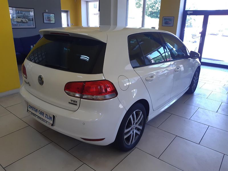 Volkswagen Golf 1.2 TSI 77KW GT-LINE - fotka 6 z 22