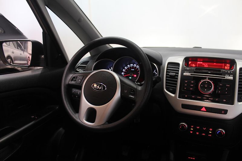 Kia Venga (2016) 1.4 66kW Klima ČR - fotka 24 z 30