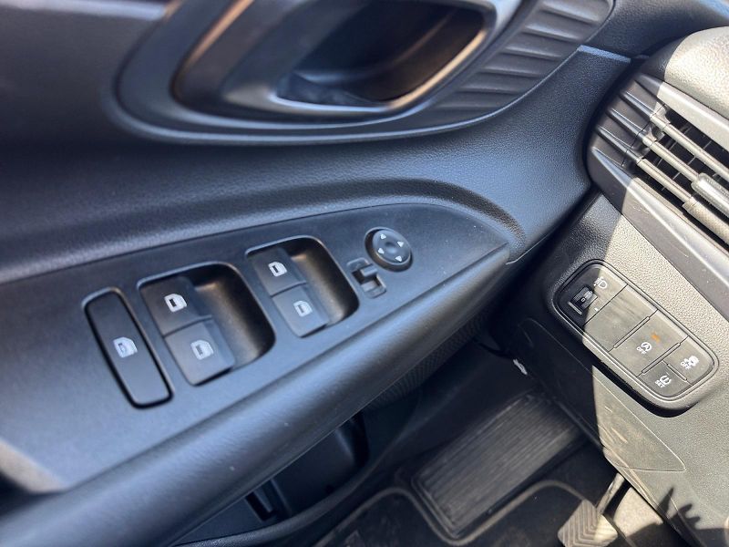 Hyundai Bayon (2024) COMFORT CLUB 1.2i 62kW CZ DPH - fotka 11 z 11
