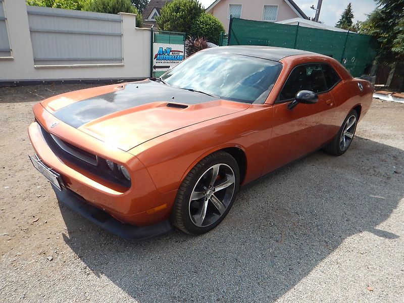 Dodge Challenger 3.6i, AUTOMAT, LPG - fotka 2 z 23