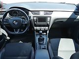 Škoda Octavia (2014) 2.0 TDi, RS, navi, xenon - náhled 8