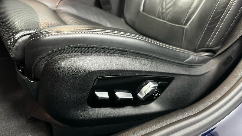 BMW Řada 5 540XD, maximální výbava! - fotka 36 z 62