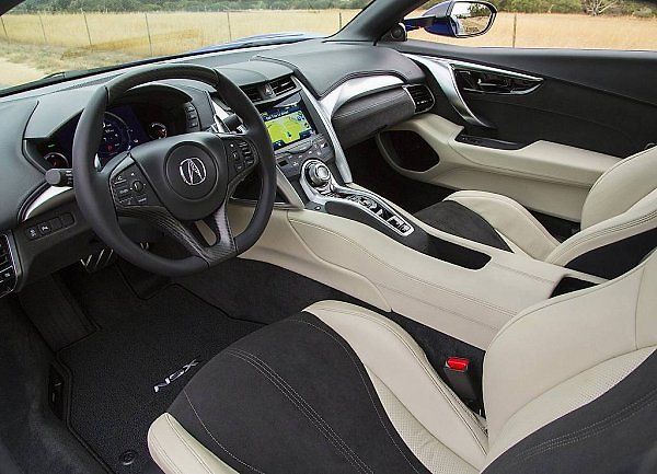 Acura NSX.