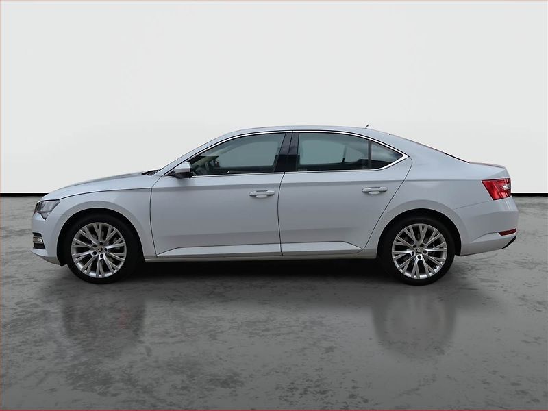 Škoda Superb (2022) Style 2.0 TDI - fotka 3 z 22