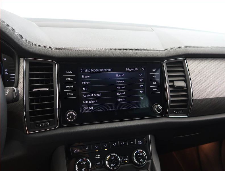 Škoda Kodiaq (2022) Style Plus 2.0 TDI - fotka 19 z 30
