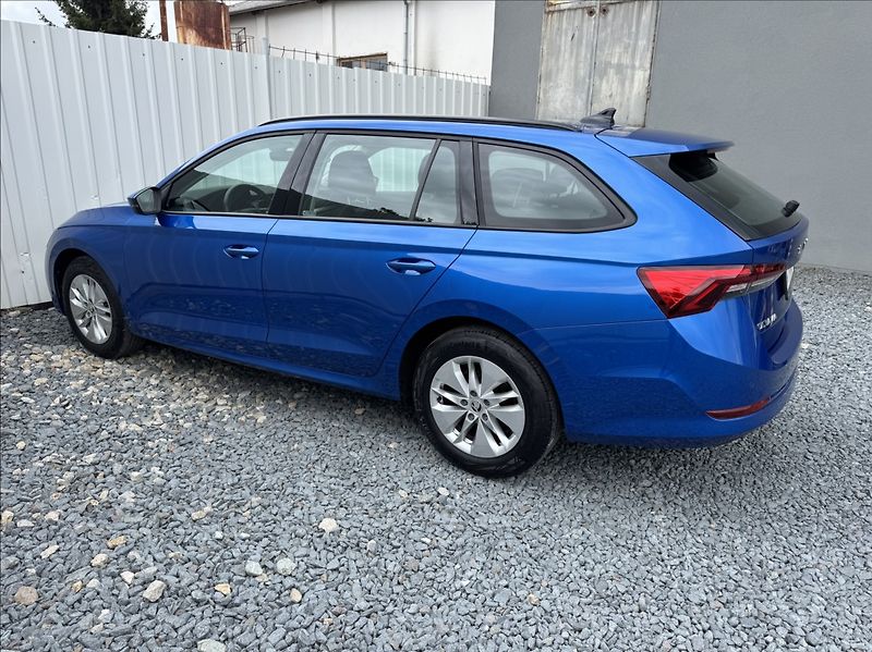 Škoda Octavia 2,0 TDI 85kW DPH 1.maj původČR - fotka 11 z 50