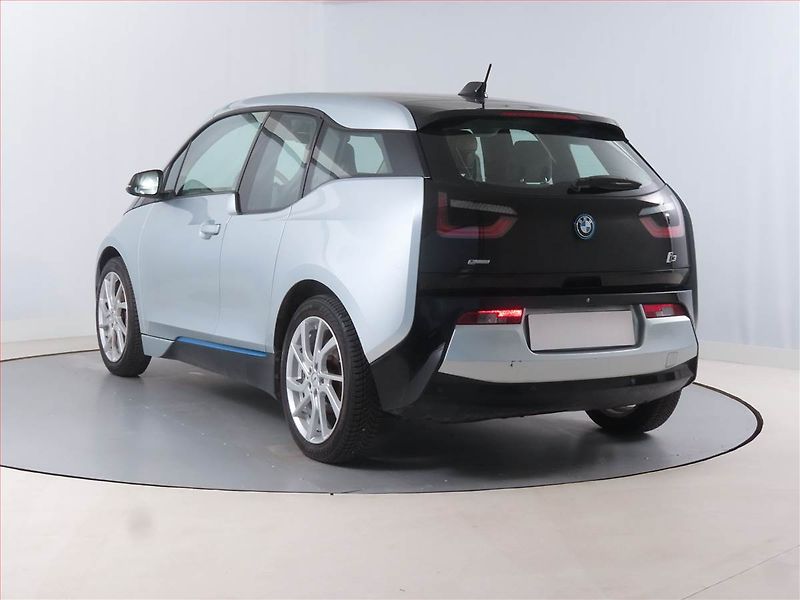 BMW i3 (2016) 60Ah REX, Automat, Tempomat - fotka 4 z 15