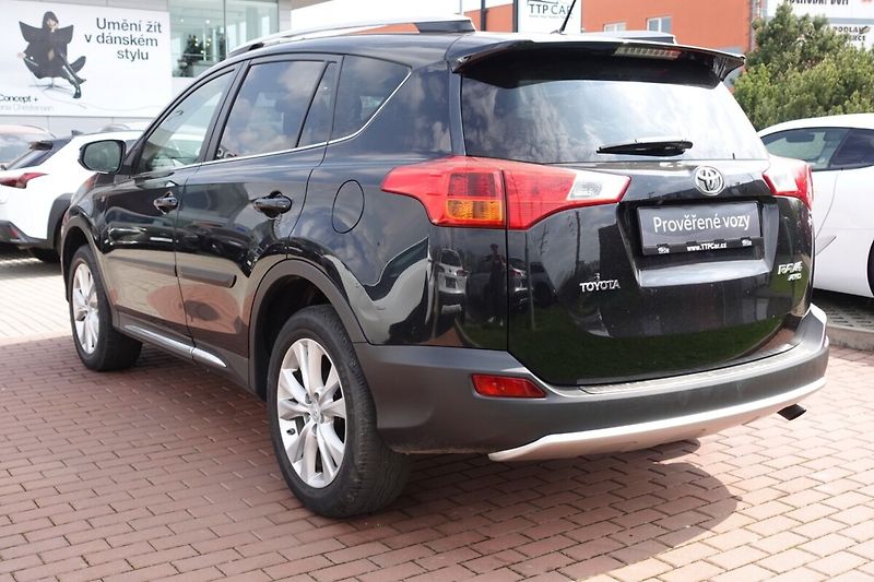 Toyota RAV4 2.0 VVT-i AWD Multidrive S Act - fotka 6 z 30