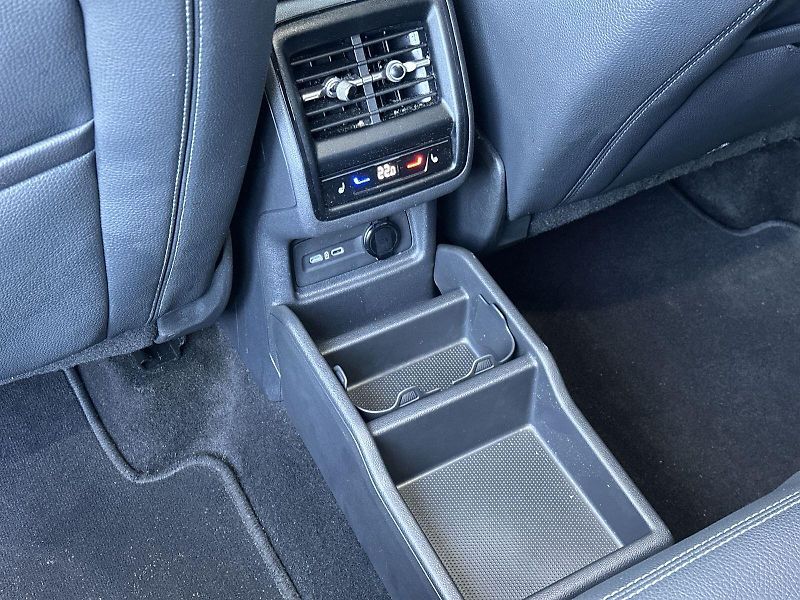 Škoda Kodiaq (2025) 2.0 TDI 4x4 DSG Sportline - fotka 26 z 39