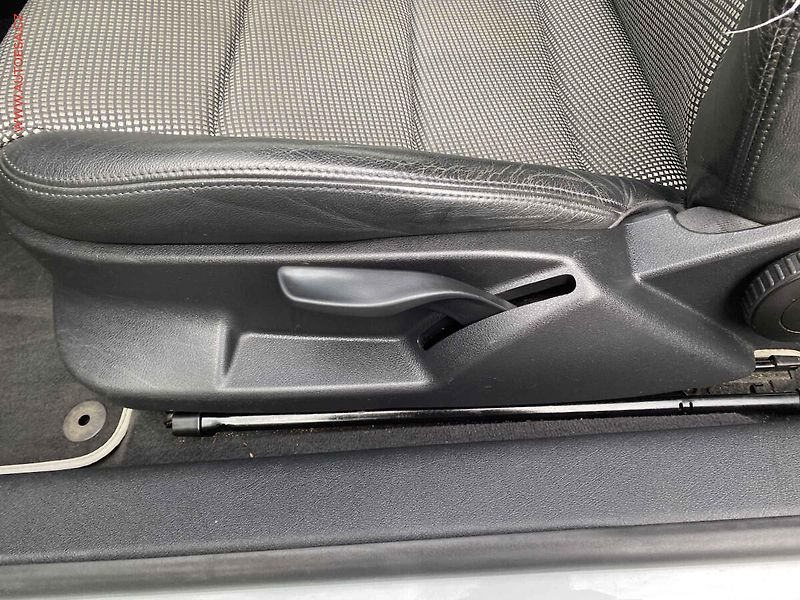 Audi S3 (2011) 2.0 TFSi Quattro, Bixen, šíbr - fotka 13 z 15