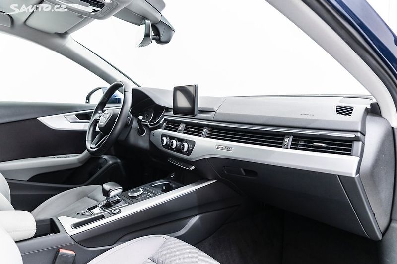 Audi A4 2.0 TDI quattro*Servis - fotka 13 z 43
