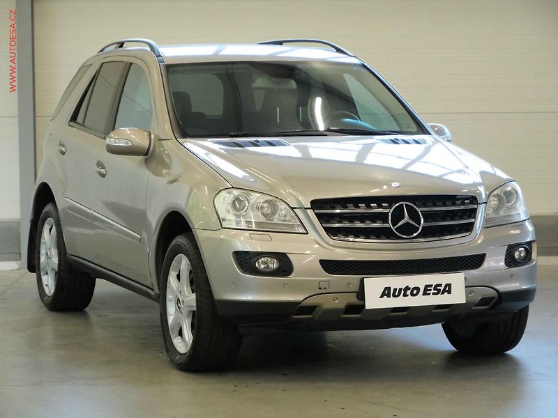 Mercedes-Benz Třídy M (2006) 3.0 CDI ML 280 CDI 4-MATIC - fotografie inzerátu