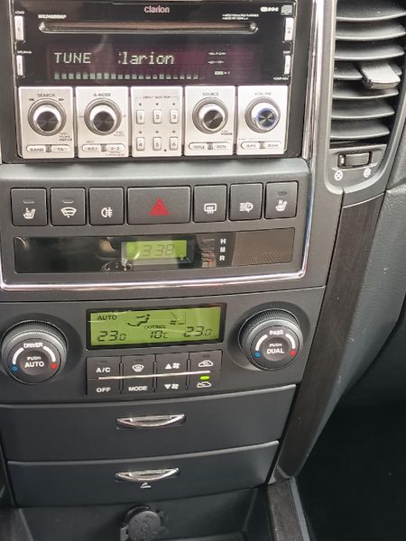 Kia Sorento (2007) 2.5 VGT tažné na 3t. - fotka 42 z 46