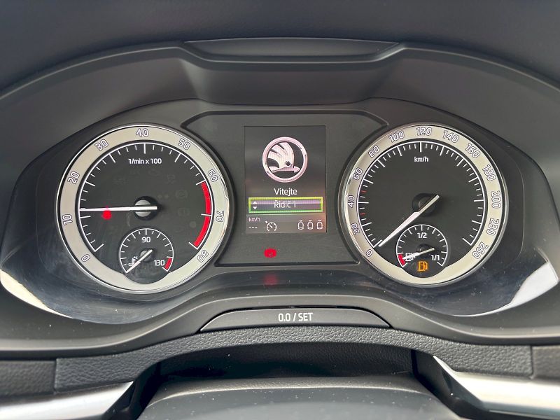 Škoda Karoq (2018) STYLE TSI 1.5/110KW 6MP - fotka 19 z 34