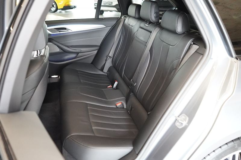BMW Řada 5 540d xDrive, Tažné, Ventilace - fotka 47 z 49