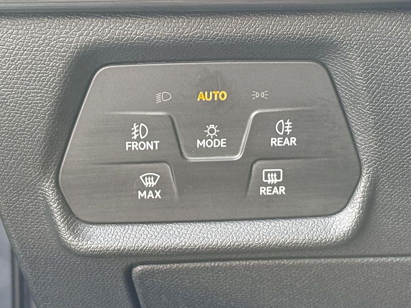 Cupra Formentor (2024) 1.5 TSI DSG - fotka 16 z 32