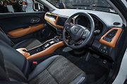 Honda Vezel.