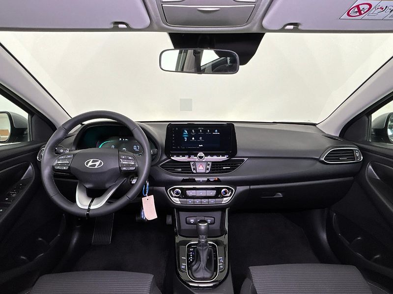 Hyundai i30 Smart DCT - fotka 5 z 26