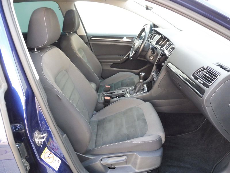 Volkswagen Golf (2018) Highline 1,4 TSI CNG 81kW - fotka 9 z 23
