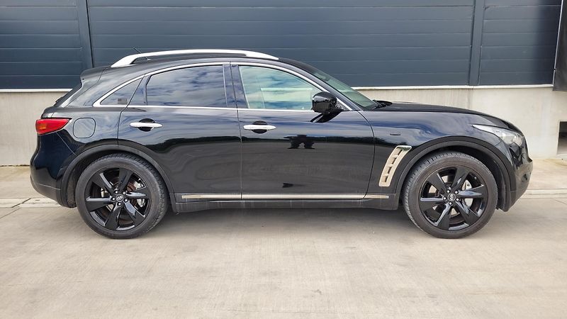 Infiniti FX37 3,7 V6 LPG KOUPENO V ČR - fotka 11 z 27