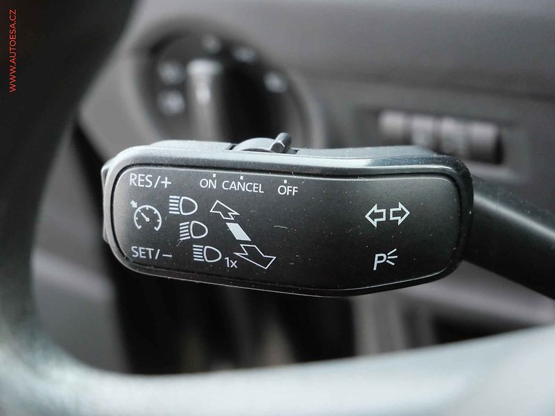 Škoda Octavia (2013) 1.2TSi, Ambition, autoAC - fotka 12 z 17