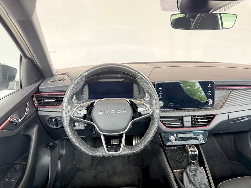 Škoda Scala (2025) Monte Carlo 1.5 TSI / 110 kW D - fotka 8 z 29