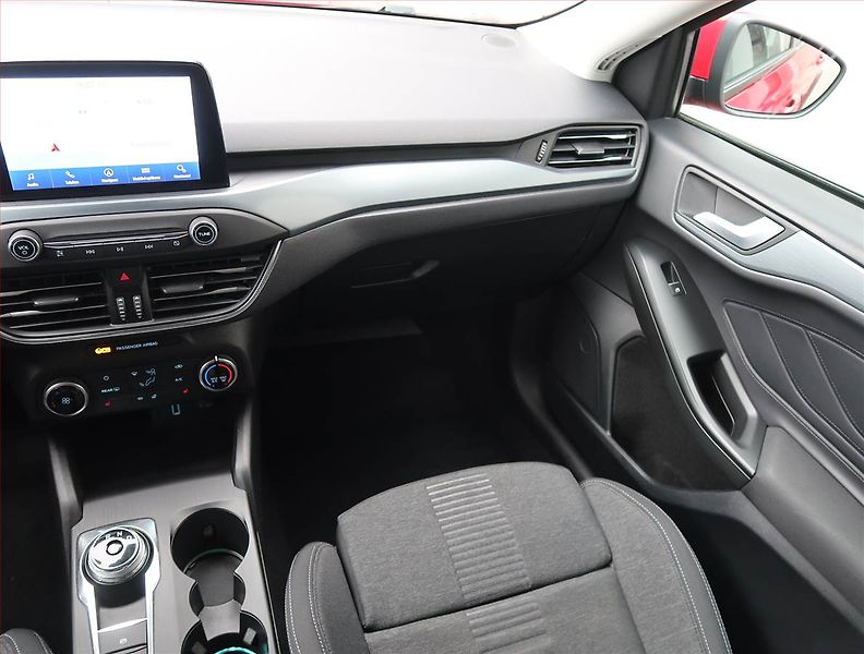 Ford Focus (2020) Edition 1.5 EcoBoost, Automat - fotka 8 z 18