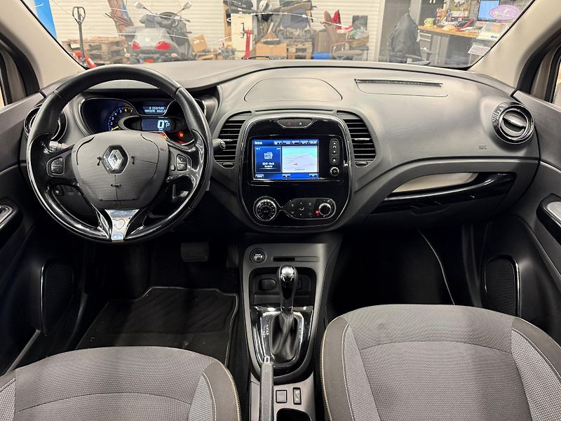 Renault Captur 1.2l 88kW - fotka 8 z 17