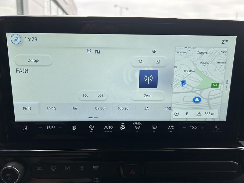 Ford Tourneo Custom Titanium L2 2.0 EcoBlue 110 kW - fotka 27 z 36