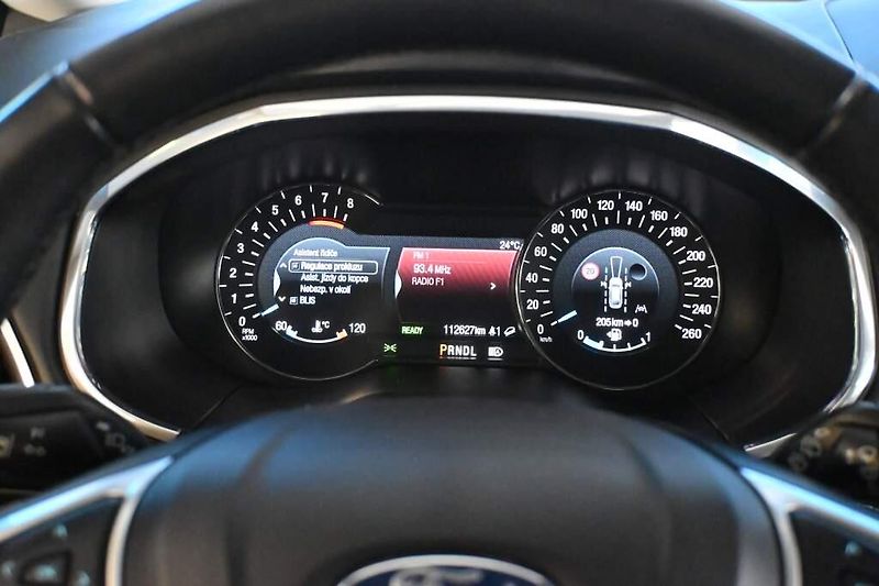 Ford S-MAX (2022) 2.5 VIGNALE 7 Míst LED ACC Taž - fotka 26 z 46
