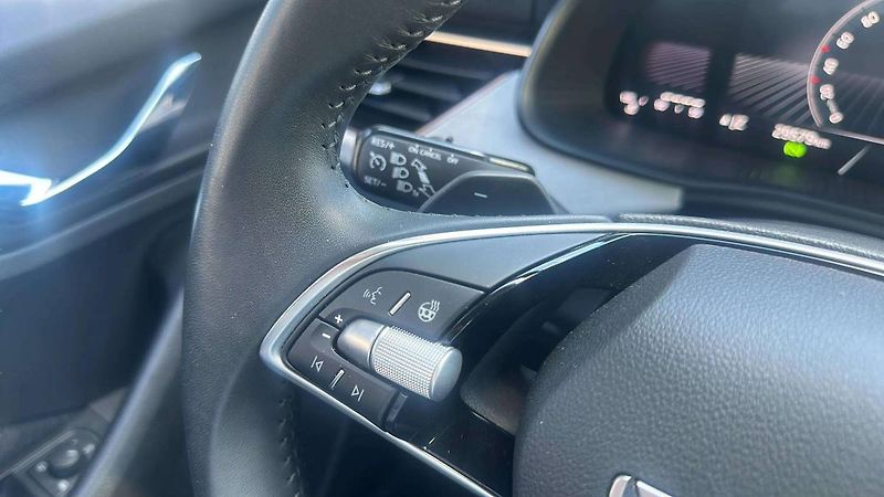 Škoda Kamiq Top Selection 1,0TSI 85kW DSG/ - fotka 10 z 27