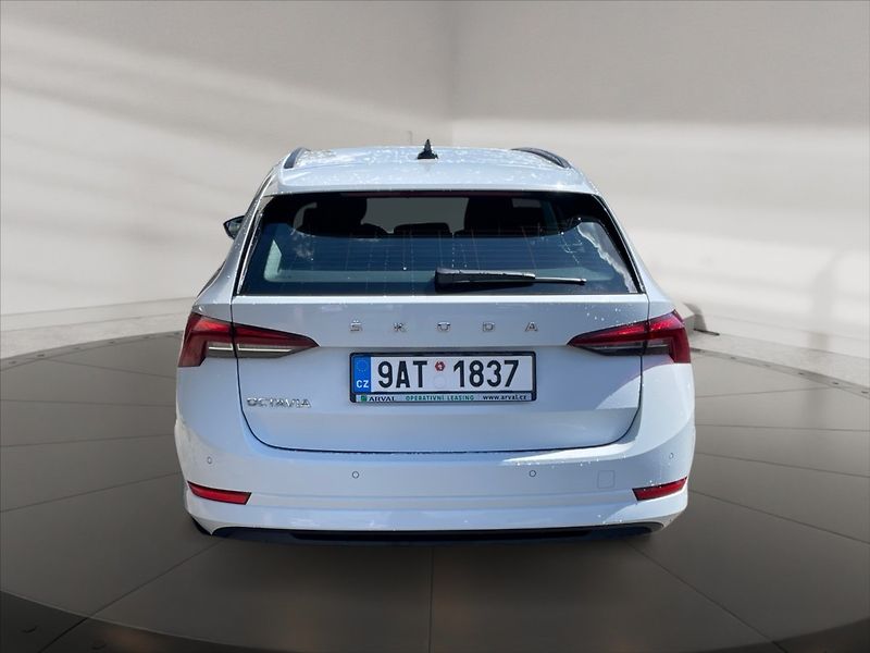 Škoda Octavia 2,0 TDI 85 Ambition - fotka 5 z 11