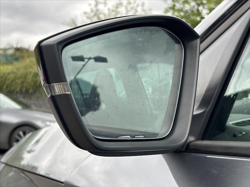 Škoda Kamiq 1,0 Monte Carlo ZÁRUKA PANORAM - fotka 39 z 43